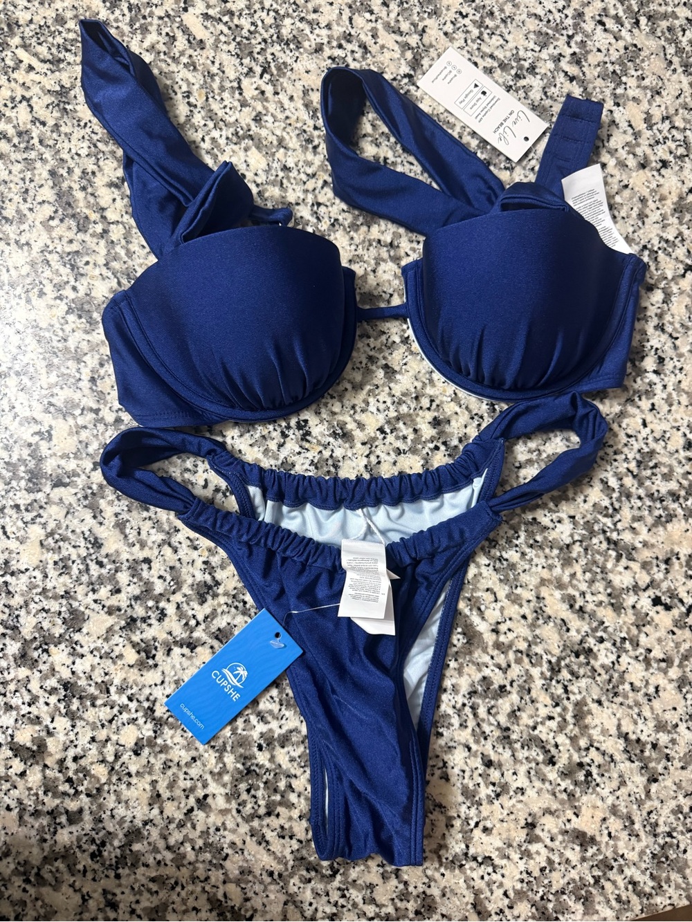 Cupshe Deep Blue Padded Underwire Bikini Set